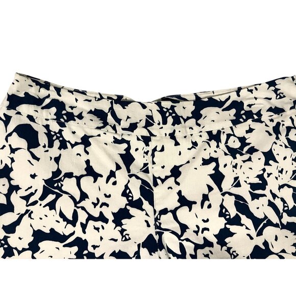 Margaret M Starting Point Womens Floral Print Shorts Size L - Picture 4 of 6